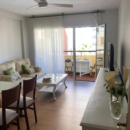 Malaga Playa Centro Ideal Familia Y Amigos ภายนอก รูปภาพ