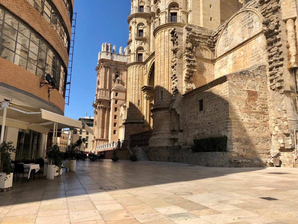 Malaga Playa Centro Ideal Familia Y Amigos ภายนอก รูปภาพ
